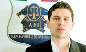 Ivan Archivaldo Guzman  conduce operaţiunile de pe străzi jpeg