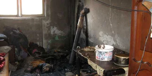 Garsoniera a ars în această dimineață