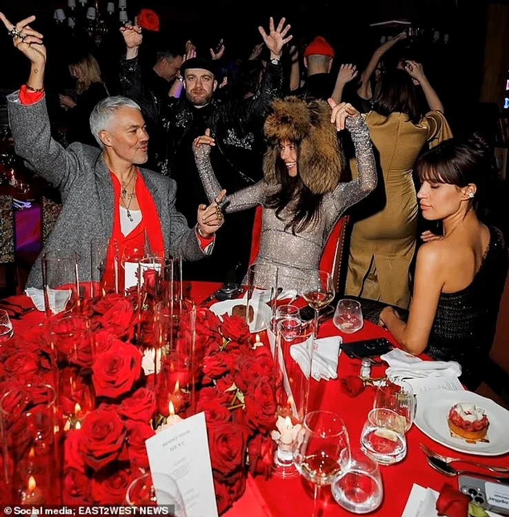 petrecere rusi jpg