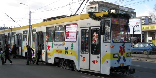 Tramvaiul va face legătura între gări şi Spitalul Judeţean