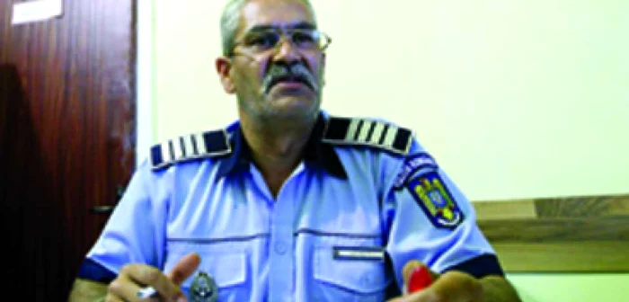 Reşiţa: REGIUNEA PE SCURT / Poliţist în luptă pentru viaţă