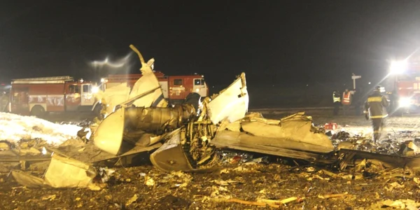 accident rusia avion prabusit kazan FOTO Reuters