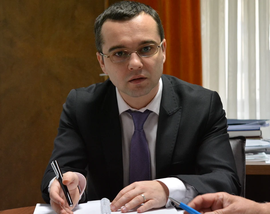 Deputatul Pro România, Gabriel Petrea, se luptă de peste un an să treacă un proiect care ar reduce semnificativ statul cu orele în trafic