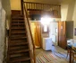 Fostele cămări și depozite de cereale ale bisericii din Axente Sever, transformate în mici apartamente FOTO: Booking