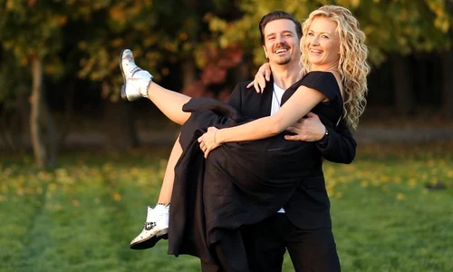 Mihai Petre este căsătorit din 2008 cu Elwira jpeg