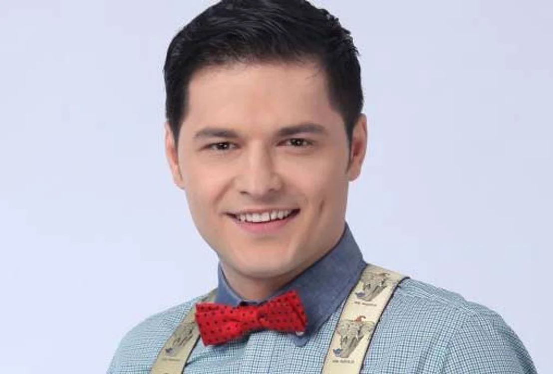 
    Liviu Vârciu  