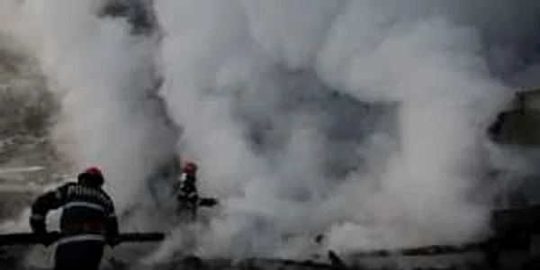 Pompierii au intervenit cu succes în cazul celor șapte incendii de ieri