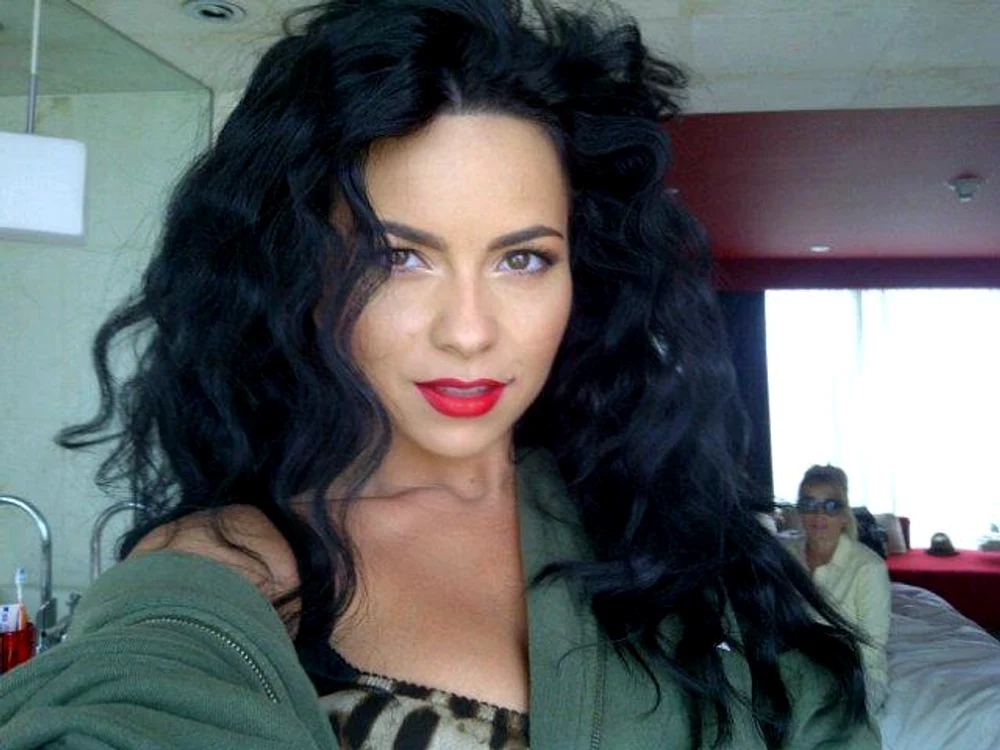 Inna i-a înnebunit pe mexicani cu frumuseţea ei (foto:Facebook)