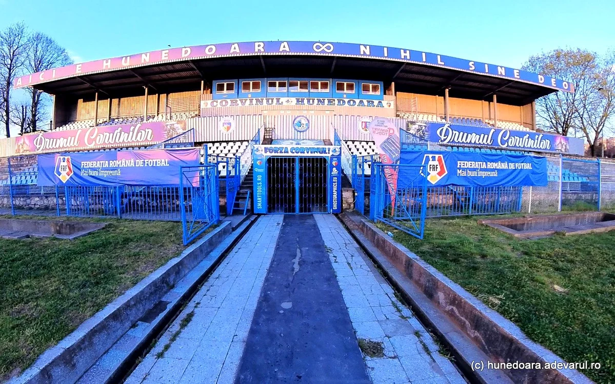 Stadionul Corvinul Hunedoara Foto Daniel Guță ADEVĂRUL (21) jpg