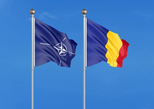 NATO Romania steag drapel FOTO Shutterstock