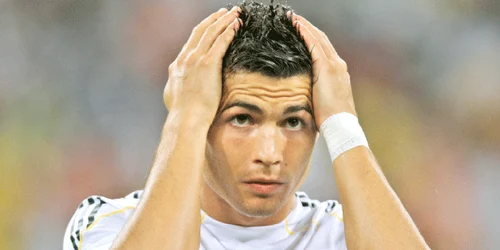 Cristiano Ronaldo are grijă mereu de felul în care îi stă părul