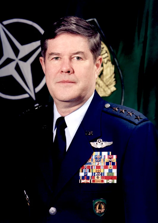 Joseph Ralston a fost și vicepreşedinte al Statului Major al Armatei S.U.A. FOTO Wikipedia