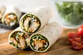 Tortilla cu pui si spanac  Sursa foto shutterstock 407152150 jpg