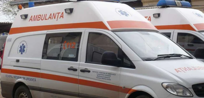 Fetiţa a fost transportată la spital   Foto. Arhiva Adevărul