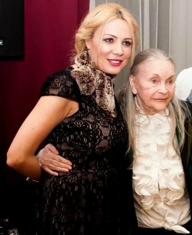 1 dana savuica zina dumitrescu 1 jpg jpeg