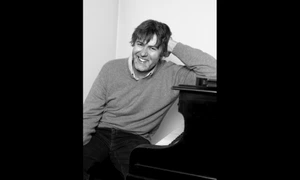 „Întîlnirea dintre artă și politică e ucigătoare pentru artă” interviu cu pianistul și scriitorul Andrei VIERU jpeg