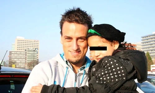 Joop Visscher era căsătorit şi avea o fetiţă jpeg