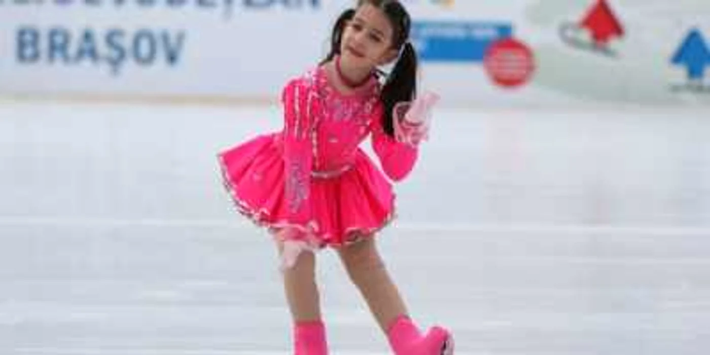 Micuţii patinatori au dansat, cu graţie, pe gheaţă, Foto: Bogdan Crăciun
