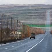 Drumuri protejate de plase antidronă la Harkov FOTO EPA EFE jpg