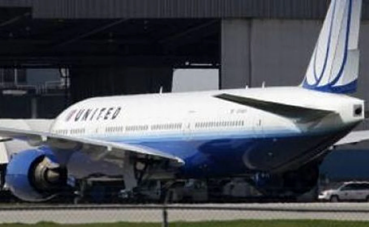 
    Avionul a raportat turbulenţe majore deasupra Oceanului Atlantic / foto: theglobeandmail.com  