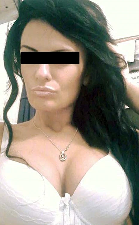 Iulia din  Cluj  (22 de ani)