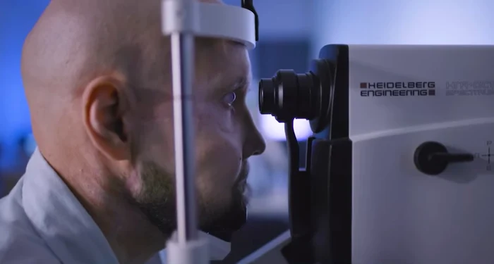 Primul transplant total de ochi și parțial de față din lume Foto: Captură video NYU Langone Health