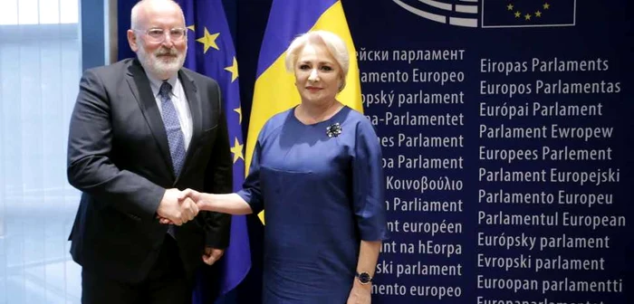 Viorica Dancila si Frans Timmermans FOTO gov.ro