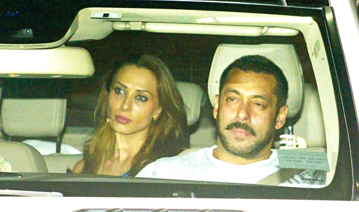 Iulia Vântur şi Salman Khan nu se mai feresc să se afişeze împreună