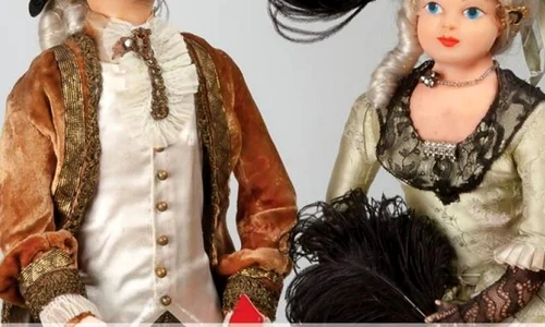 Moda franceză în miniatură la MNIR jpeg