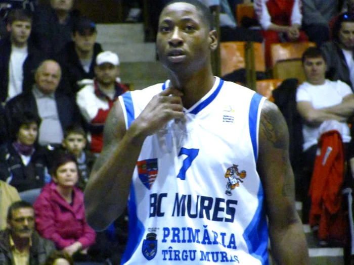 BC Mureş a învins-o pe U Mobitelco Cluj