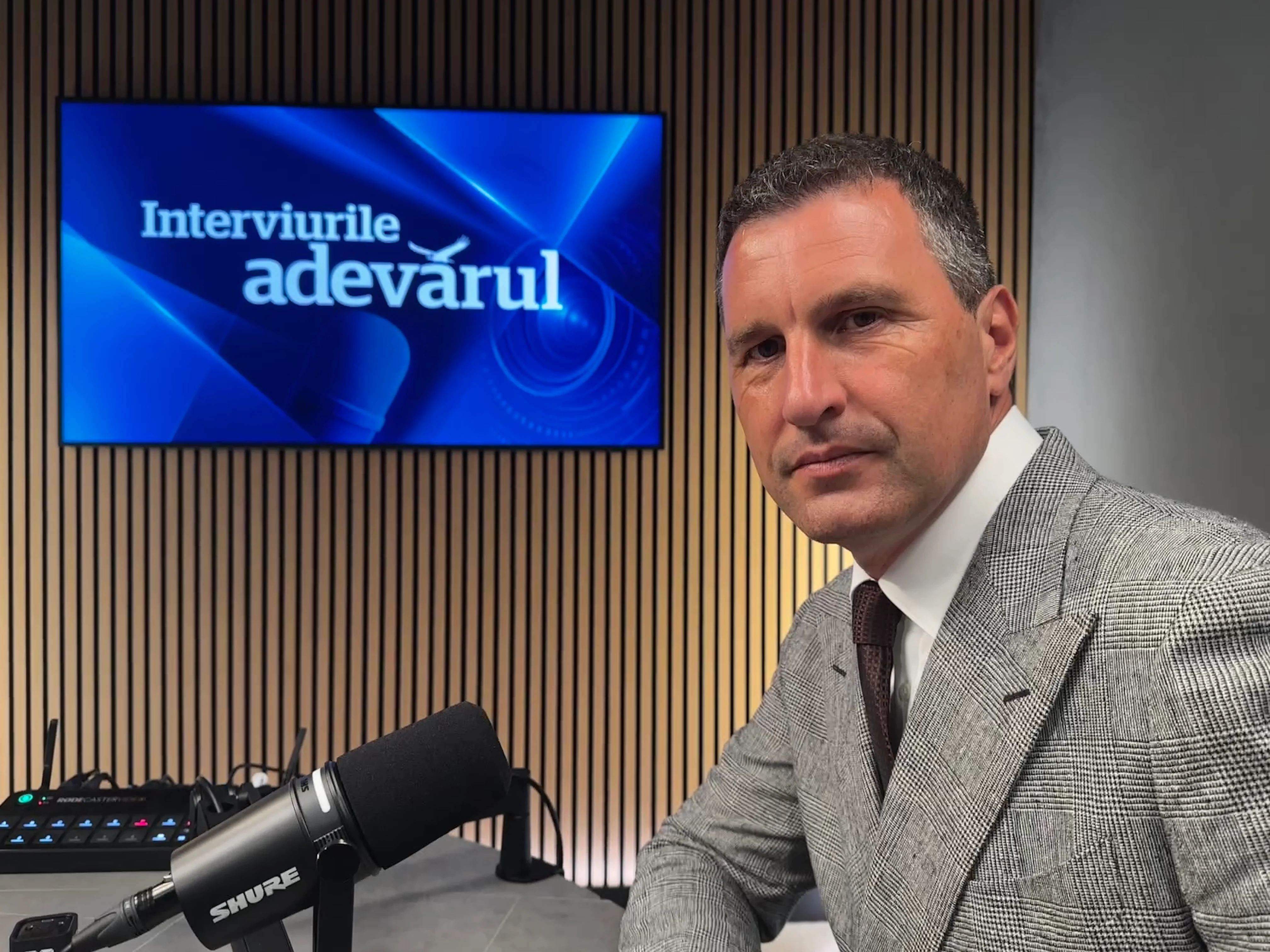 Tanczos Barna nu crede că România va fi trimisă în „junk” de agențiile de rating. „Avem câteva cifre solide pe partea de buget”