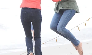 Heidi Klum sare coarda (FOTO: TNYF/WENN com) jpeg