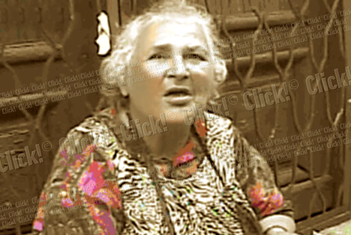 Bătrâna susţine că face 1.000 de euro pe lună