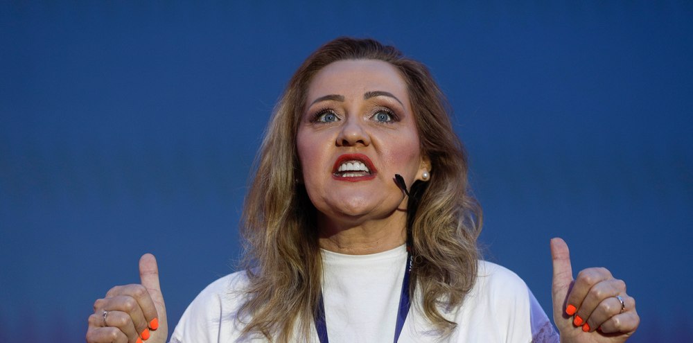 Elena Lasconi susține candidatul unic de dreapta Ilie Bolojan pentru alegerile prezidențiale | sursa foto: Adevarul