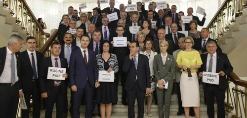 Motiune PSD Parlament Sorin Grindeanu demisie Foto Inquam Photos Octav Ganea