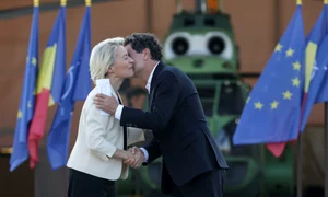 Ursula Von Der Leyen în vizită la baza militară Mihail Kogălniceanu, în Constanța. FOTO Inquam Photos / George Călin