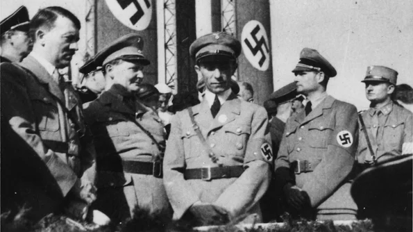 Înregistrare senzaţională cu Hitler: Fără petrolul din România nu aş fi atacat niciodată URSS ul jpeg