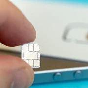 cartela sim telefon mobil cartela prepay foto shutterstock