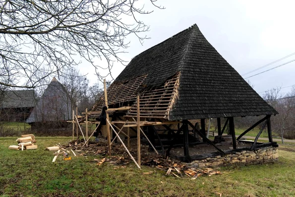 Lucrări de reparații și reabilitări în Parcul Etnografic Național „Romulus Vuia” din Cluj-Napoca (© Muzeul Etnografic al Transilvaniei)