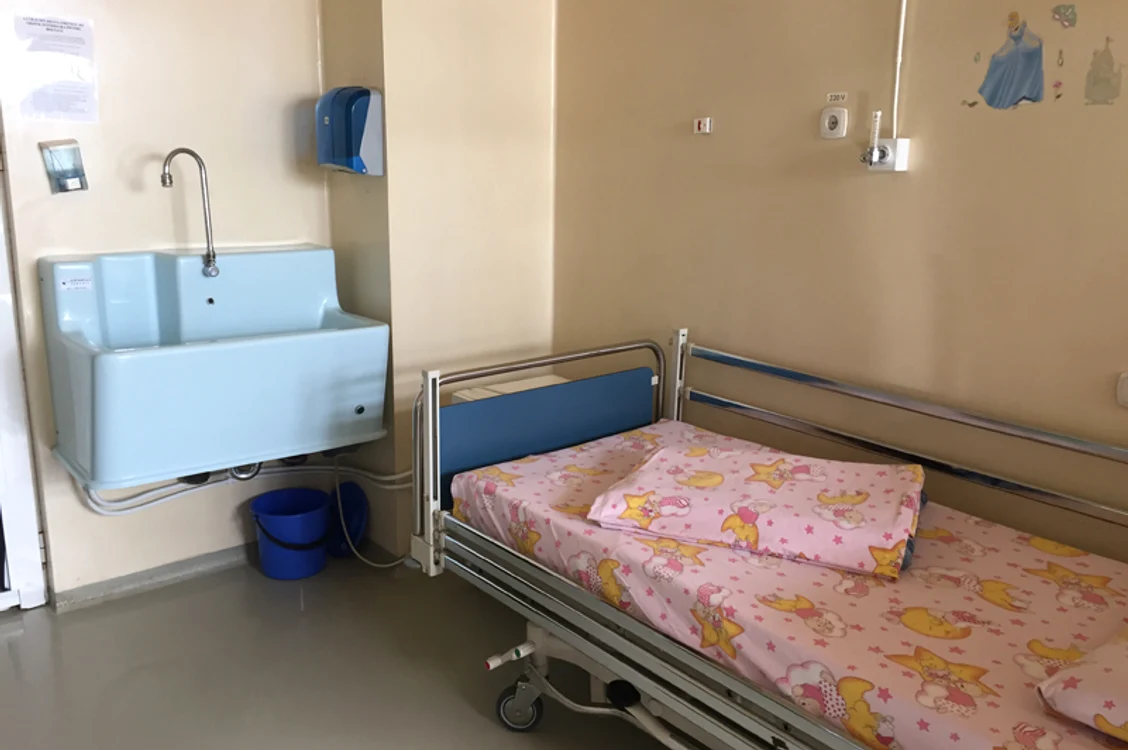 
    Bărbatul a declarat că medicul pediatru i-a bruscat copilul în vârstă de 5 anifoto: spitalslobozia.ro  