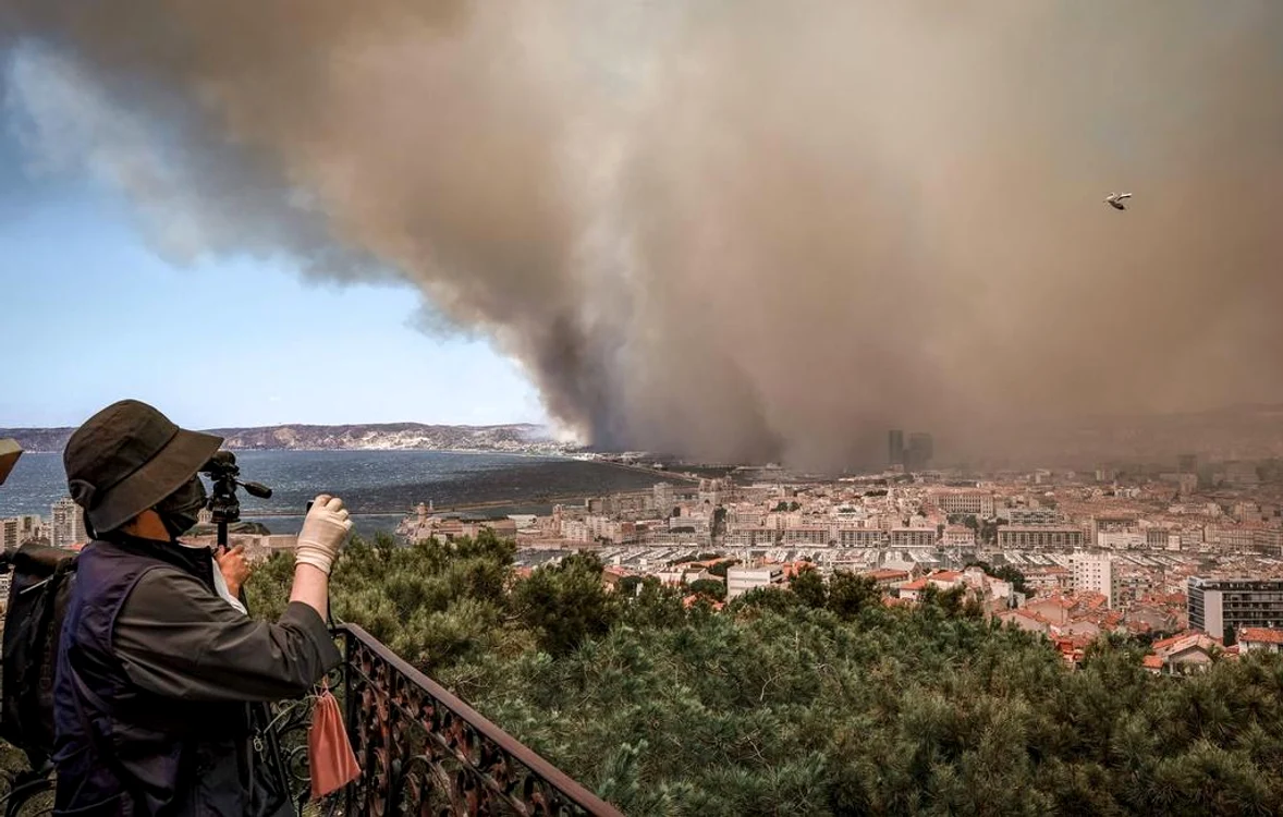 Incendiu în Marsilia FOTO: X