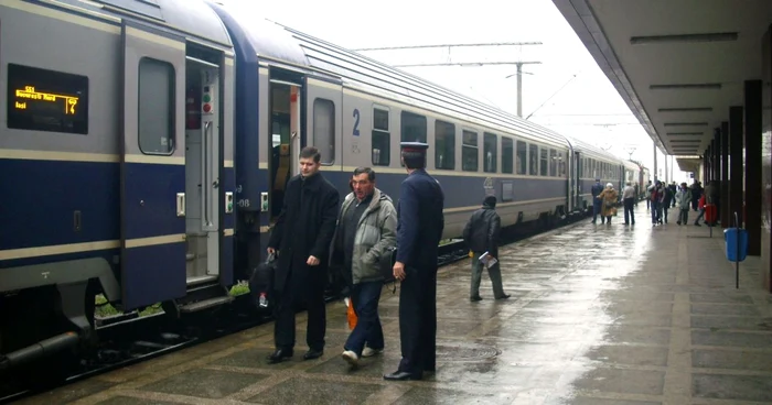 De sărbători vor circula mai puține trenuri.