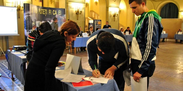 bursa locuri munca absolventi resita