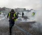 Lupte de stradă între vestele galbene şi poliţişti la Paris Franta FOTO AFP