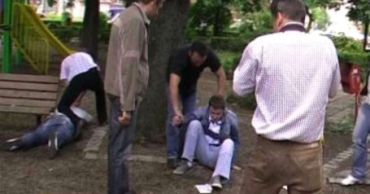 Sorin Lung şi prietenul Emanuel Dreve au fost prinşi în flagrant în centrul oraşului
