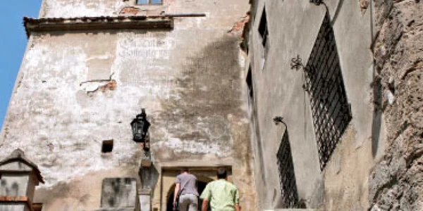 Festival, miting aviatic şi concerte la munte