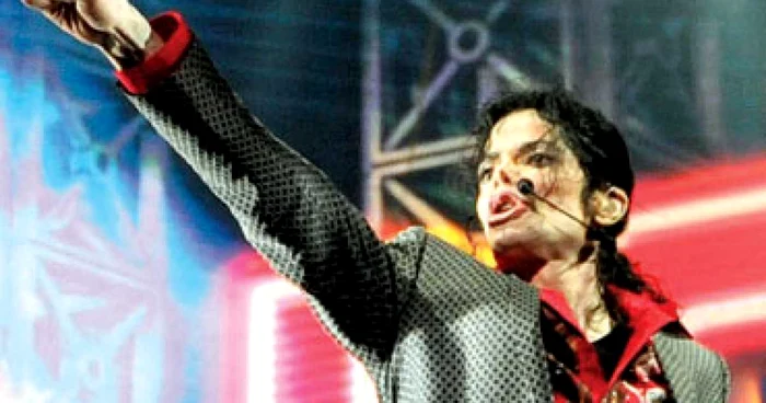 Testamentul lui Michael, începutul unui scandal