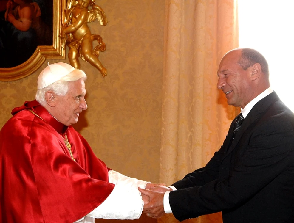 Traian Băsescu va avea o întâlnire cu Papa Benedict al XVI-lea FOTO Reuters