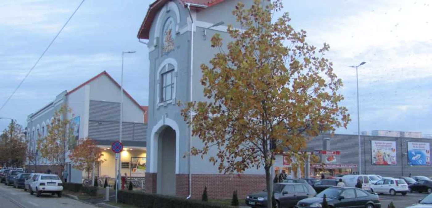 Fabrica de Ciorapi s-a transformat în Kaufland  FOTO Ştefan Both