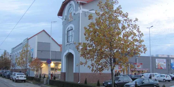 Fabrica de Ciorapi s-a transformat în Kaufland  			 		